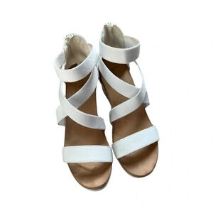 Dream Pairs White Nini-3  Size 8